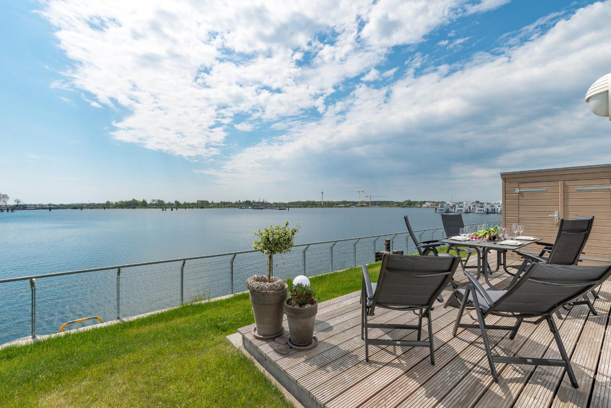 Ferienwohnung Brigantine56 Олпениц Екстериор снимка